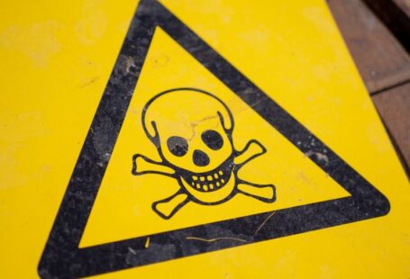 Danger Sign - black and yellow poison sign